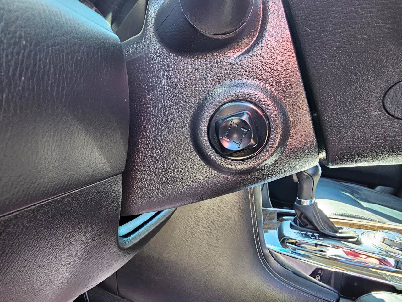 Used 2015 INFINITI QX80 4WD w/ 22" Wheel Package image 35