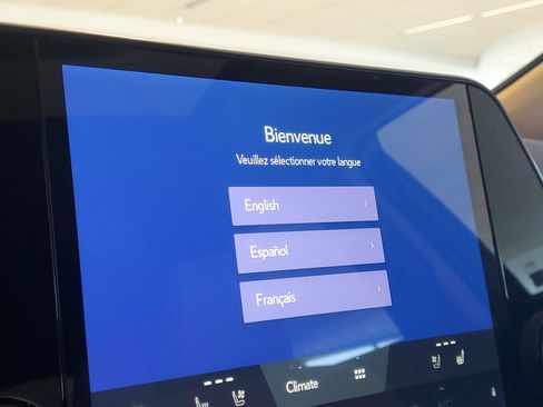 Used 2025 Lexus NX 250 FWD w/ Towing Package (2000 Lbs) image 32