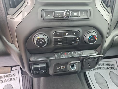 Used 2023 Chevrolet Silverado 2500 Custom w/ Custom Value Package image 23