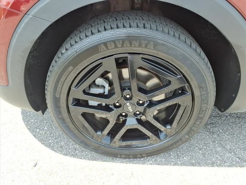 Used 2023 Kia Telluride EX X-Line AWD/4WD image 11