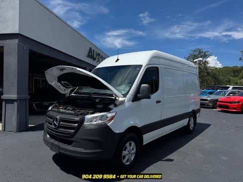 Used 2023 Mercedes-Benz Sprinter 2500 image 30