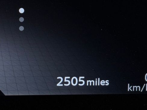 Used 2025 Nissan Ariya ENGAGE e-4ORCE image 16