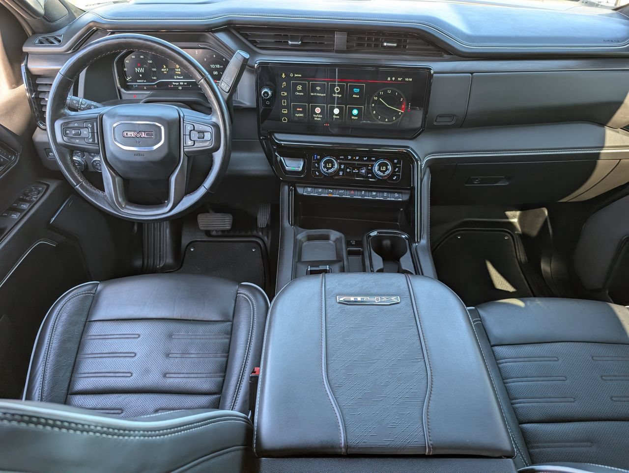 Used 2025 GMC Sierra 2500 AT4X AWD/4WD image 9