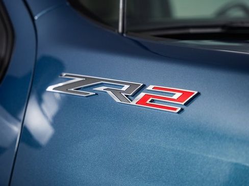 Used 2024 Chevrolet Silverado 2500 ZR2 w/ Technology Package image 16