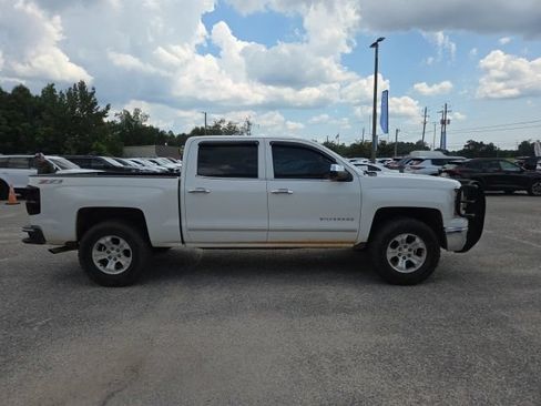 Used 2015 Chevrolet Silverado 1500 LTZ Z71 w/ LTZ Plus Package AWD/4WD image 8