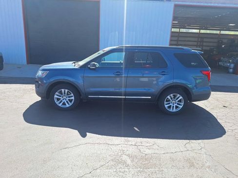 Used 2019 Ford Explorer XLT w/ Equipment Group 201A image 5