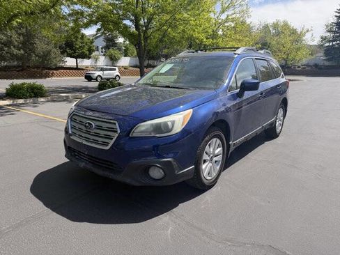 Used 2016 Subaru Outback 2.5i Premium AWD/4WD image 3