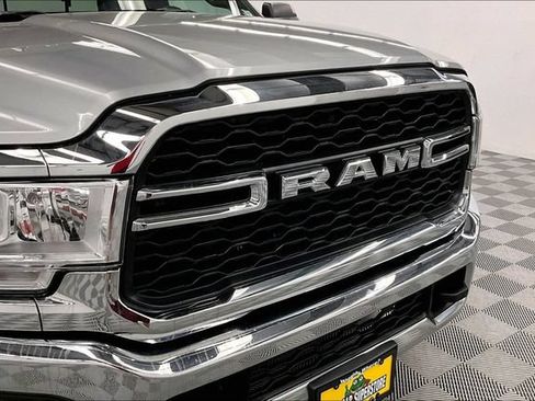 Used 2022 RAM 2500 Tradesman AWD/4WD image 28