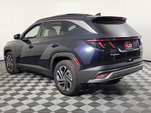 New 2025 Hyundai Tucson Limited image 38