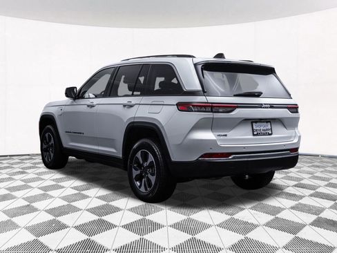 Used 2022 Jeep Grand Cherokee Limited 4xe AWD/4WD image 9