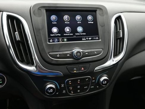 Used 2024 Chevrolet Equinox LT FWD image 41