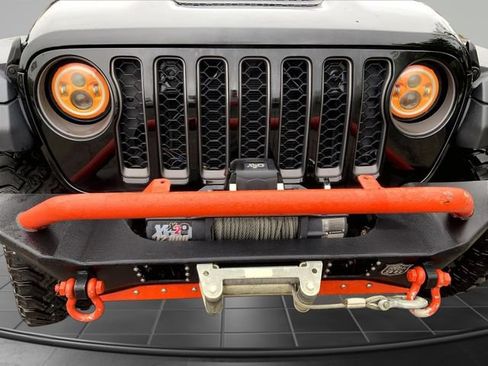 Used 2020 Jeep Gladiator Mojave w/ Trailer Tow Package AWD/4WD image 5