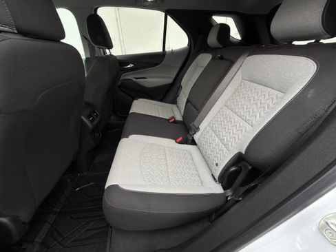 Used 2022 Chevrolet Equinox LT FWD image 28