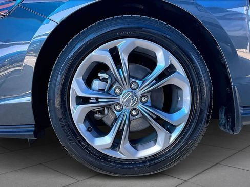 Certified 2024 Honda Accord EX image 11