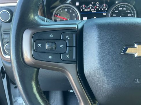 Used 2019 Chevrolet Silverado 1500 High Country w/ Technology Package image 14