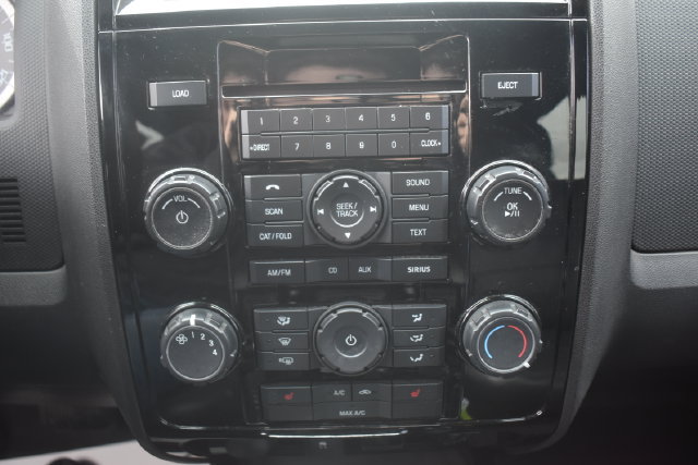 Used 2010 Ford Escape Limited AWD/4WD image 27