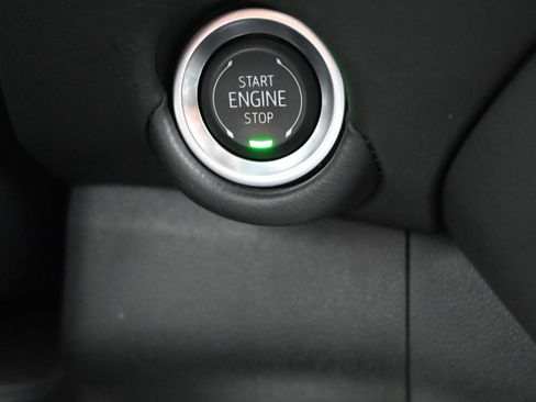 Used 2025 Chevrolet Tahoe LT AWD/4WD image 18