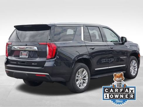 Used 2024 GMC Yukon SLT w/ SLT Luxury Package AWD/4WD image 5
