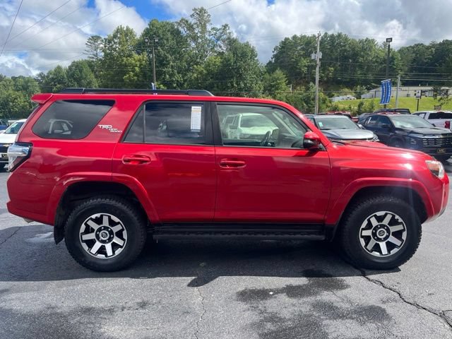 Used 2023 Toyota 4Runner TRD Off-Road Premium AWD/4WD image 3