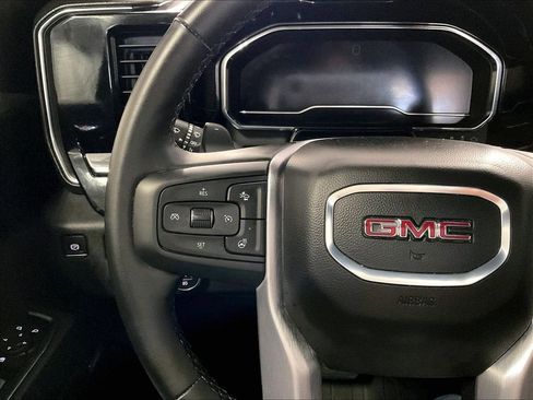 Used 2025 GMC Sierra 1500 Elevation w/ Elevation Premium Package AWD/4WD image 23