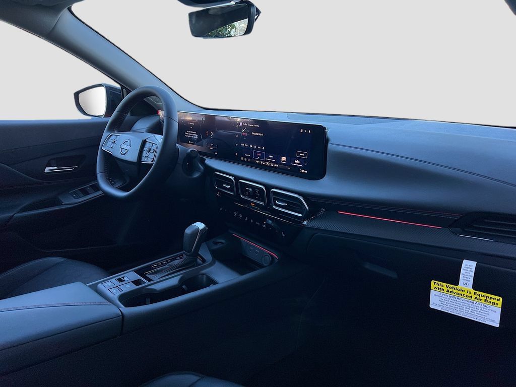 Used 2026 Nissan Sentra SR w/ SR Premium Package FWD image 28