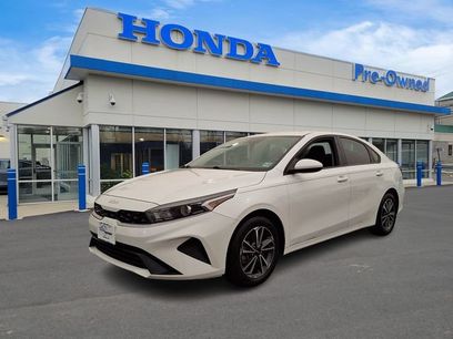 Used 2024 Kia Forte LXS