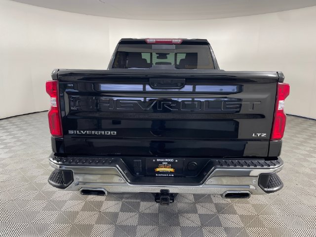 Certified 2023 Chevrolet Silverado 1500 LTZ w/ LTZ Premium Package AWD/4WD image 24