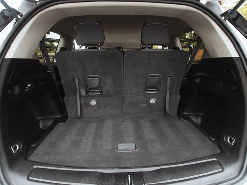 Used 2023 Jeep Grand Cherokee L Laredo image 29