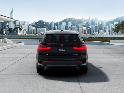 New 2026 BMW X1 xDrive28i AWD/4WD image 5