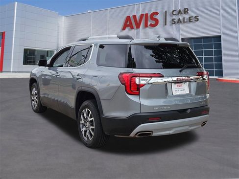 Used 2023 GMC Acadia SLT image 3