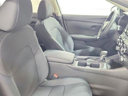 Used 2025 Nissan Sentra S FWD image 24