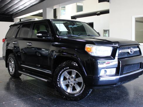Used 2012 Toyota 4Runner SR5 w/ Convenience Pkg RWD image 38