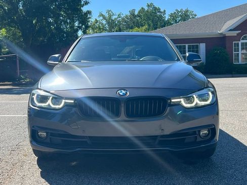 Used 2018 BMW 330i Sedan RWD image 8