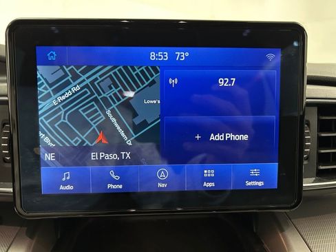 Used 2022 Ford Explorer XLT w/ Equipment Group 202A AWD/4WD image 11