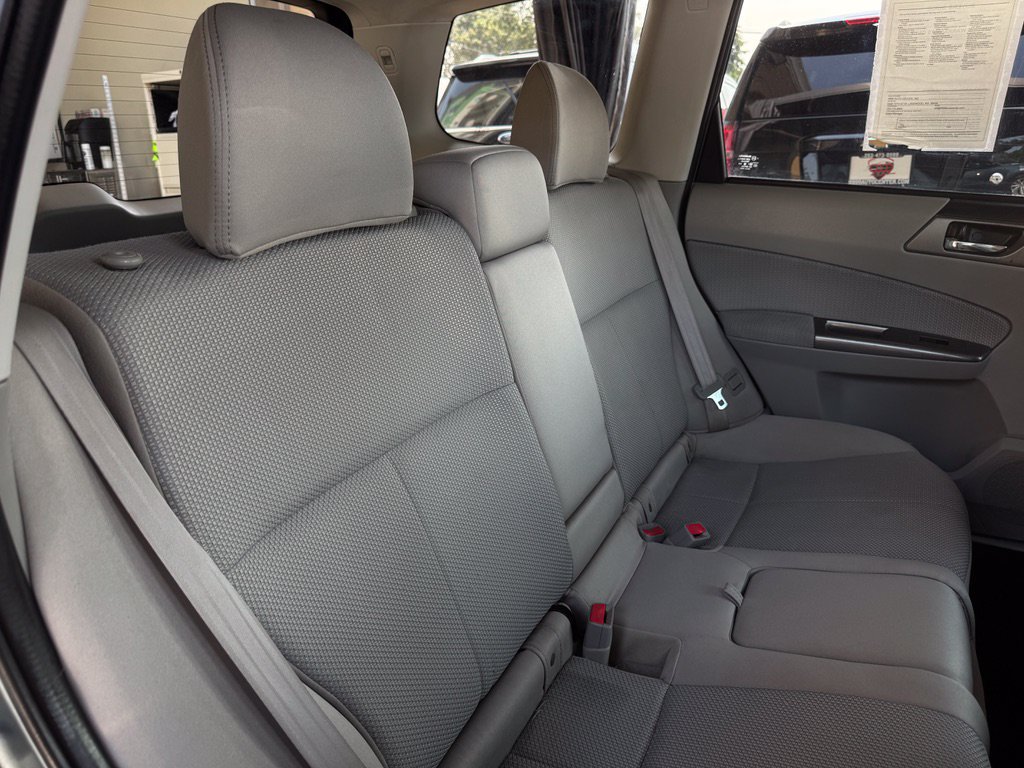 Used 2013 Subaru Forester 2.5X Premium w/ All-Weather Pkg AWD/4WD image 20