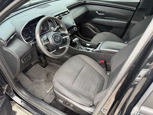 Used 2023 Hyundai Santa Cruz SEL w/ Winter Package image 16