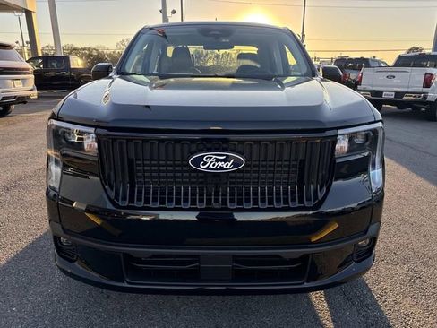 New 2026 Ford Maverick Lobo image 2