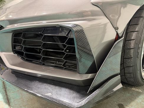 Used 2016 Chevrolet Corvette Stingray Coupe w/ 3LT Preferred Equipment Group image 15