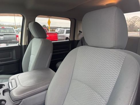 Used 2018 RAM 1500 Express w/ Express Value Package image 19