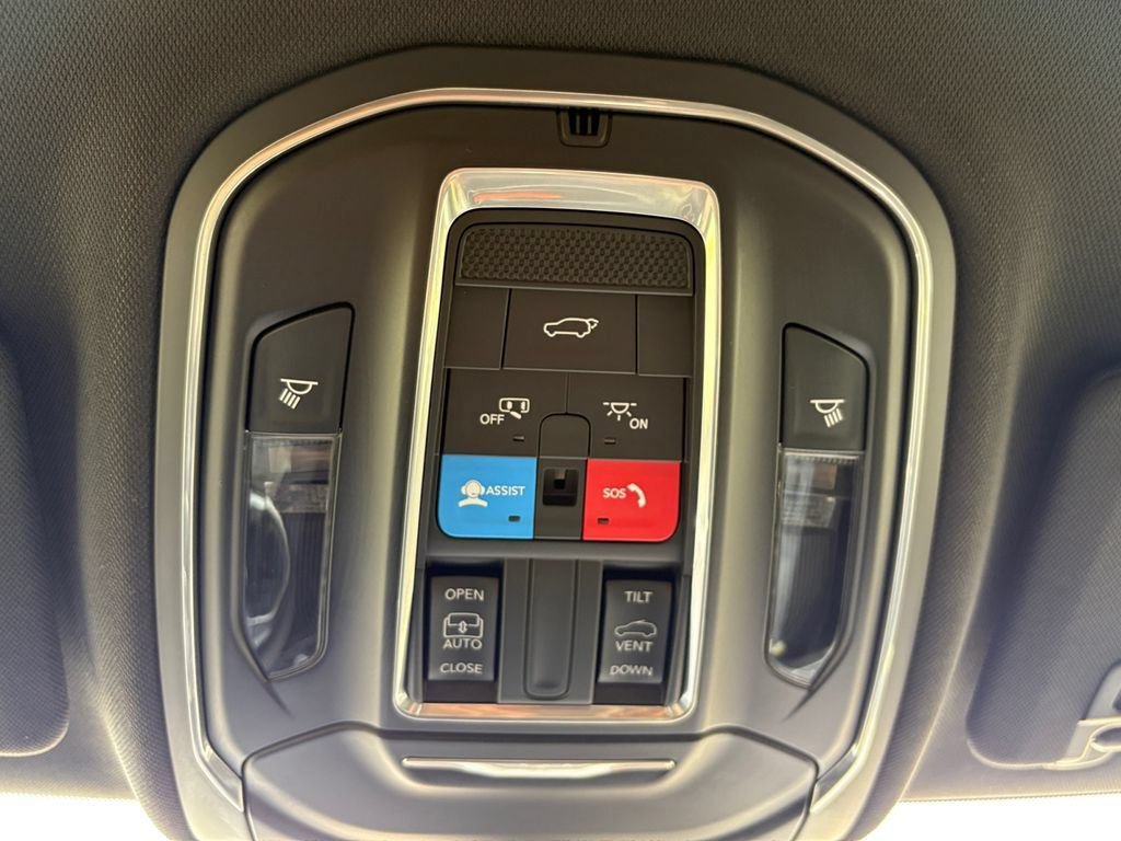 New 2026 Jeep Grand Cherokee Laredo X RWD image 27