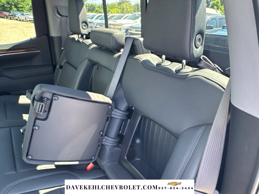 Used 2025 Chevrolet Silverado 1500 LT Trail Boss w/ LT Trail Boss Premium Package AWD/4WD image 17