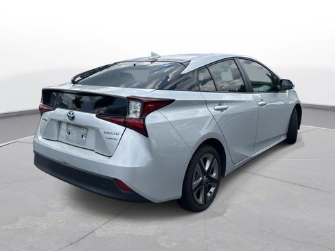 Certified 2022 Toyota Prius Limited FWD image 6