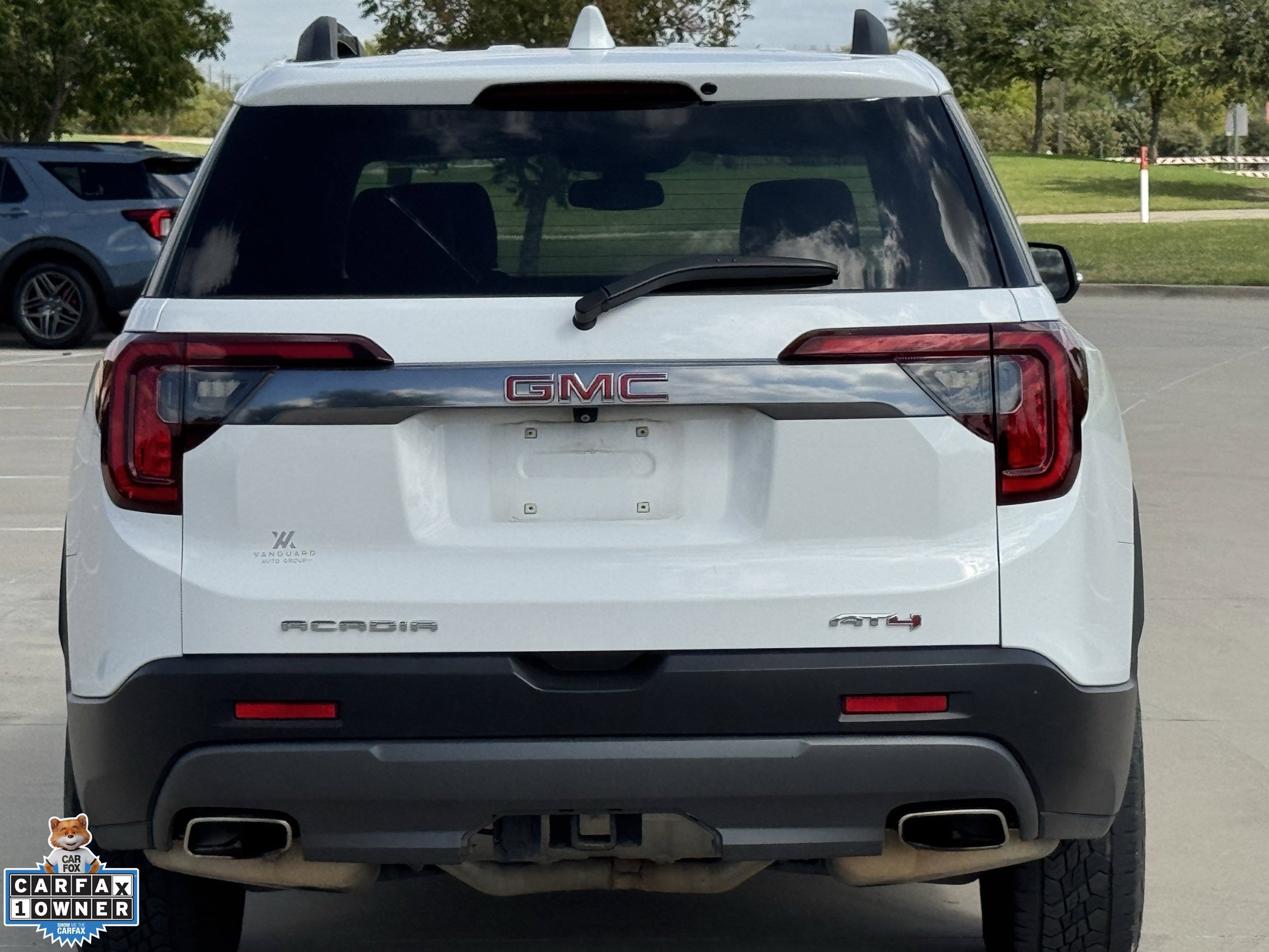 Used 2023 GMC Acadia AT4 w/ Technology Package AWD/4WD image 6