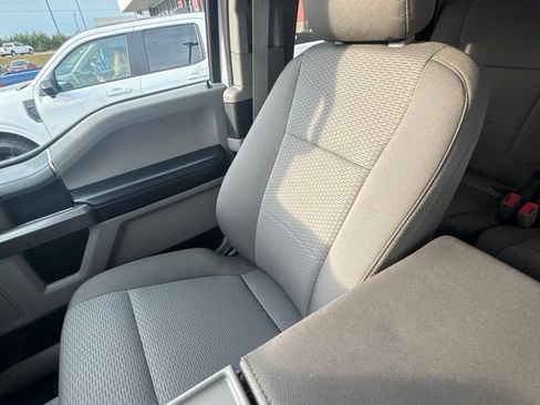 Used 2019 Ford F150 XLT w/ Equipment Group 302A Luxury AWD/4WD image 24