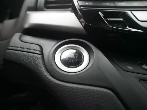 Used 2025 Honda Odyssey EX-L image 32
