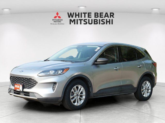 Used 2022 Ford Escape SE FWD image 2