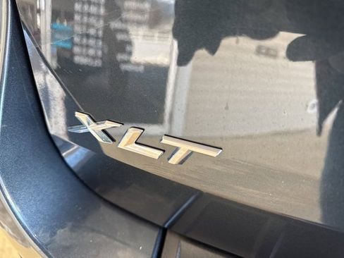 Used 2022 Ford Explorer XLT w/ Equipment Group 202A image 36