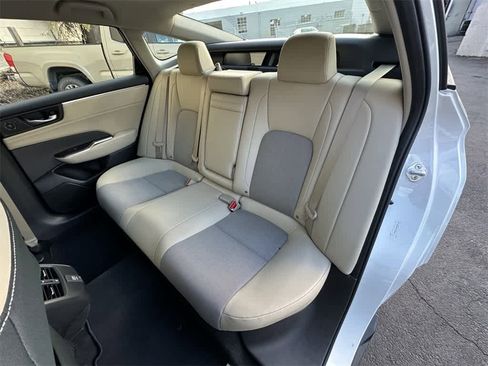 Used 2021 Honda Clarity Plug-In Hybrid image 13