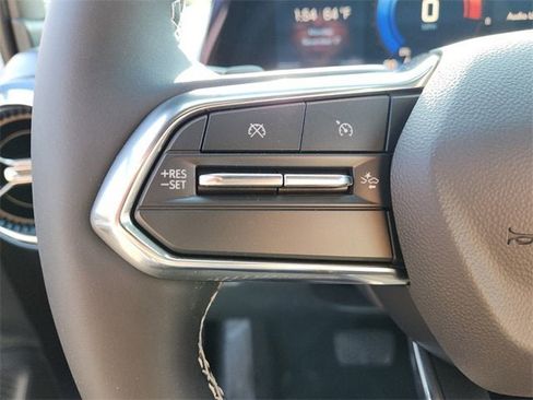 New 2026 Chevrolet Equinox EV LT image 15