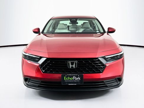 Used 2025 Honda Accord LX image 2